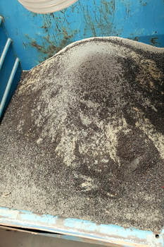 Separator magnetic cu grătar MSS-AC în jgheabul de coborâre a amestecului uscat de mortar
