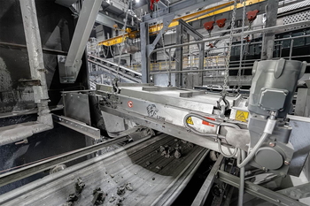 Placă magnetică automată DND-AC – sortarea metalelor neferoase din zgura de incinerare