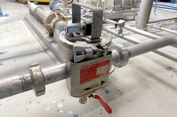 Separator magnetic cu manta dublă MSP-S – separarea metalelor din ciocolata lichidă în industria alimentară