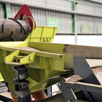 Alimentator distribuitor cu vibrații