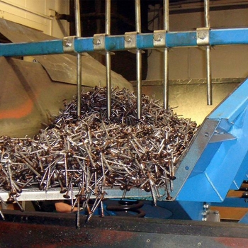 Alimentator de stocare