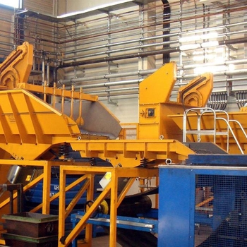 Alimentator de stocare