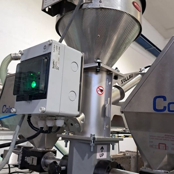 Separator magnetic cu curățare automată MSS-AC WORM