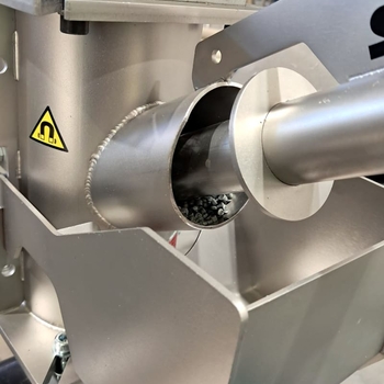 Separator magnetic cu curățare automată MSS-AC WORM